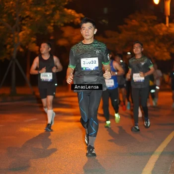 Runner Photo 8154753