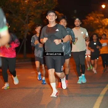 Runner Photo 8154762