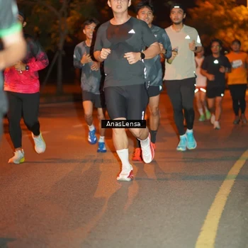 Runner Photo 8154765