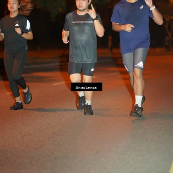 Runner Photo 8154799