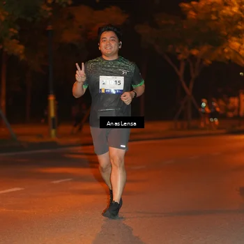 Runner Photo 8154896