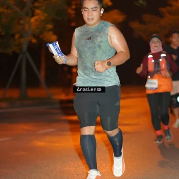 Runner Photo 8154967