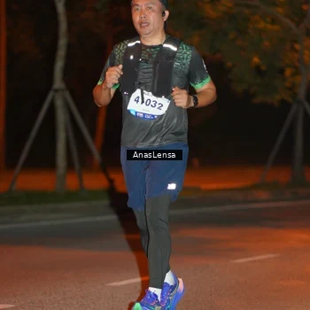 Runner Photo 8154993