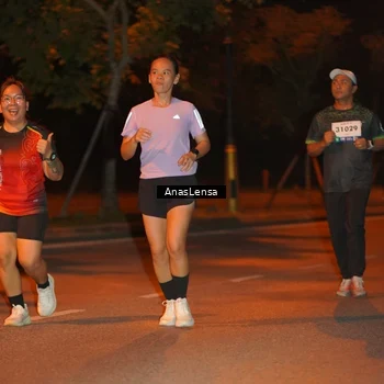 Runner Photo 8155006