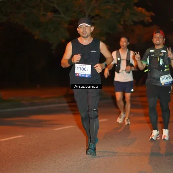 Runner Photo 8155022