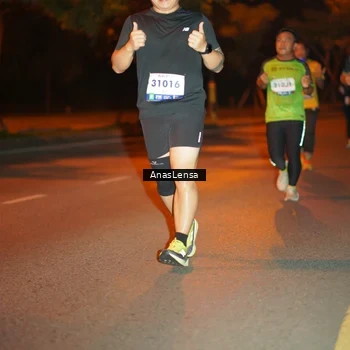 Runner Photo 8155042