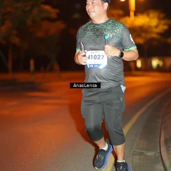 Runner Photo 8155114