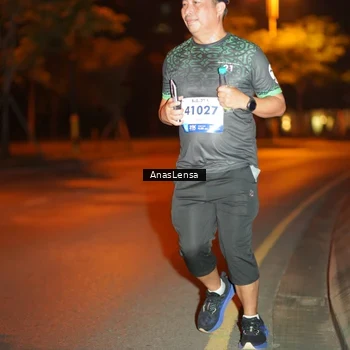 Runner Photo 8155115