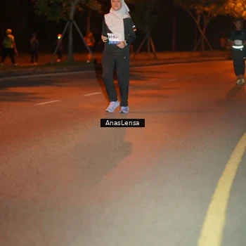 Runner Photo 8155130