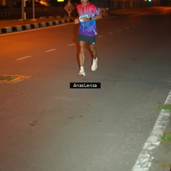 Runner Photo 8155360