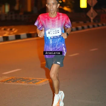 Runner Photo 8155363