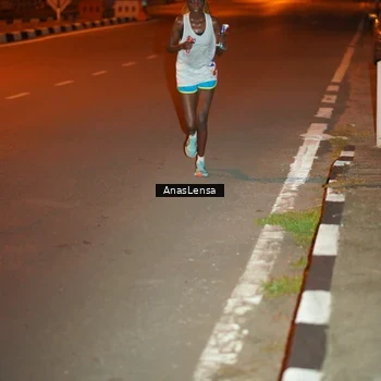 Runner Photo 8155369