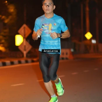 Runner Photo 8155375