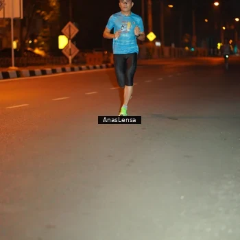 Runner Photo 8155381