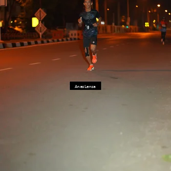 Runner Photo 8155414