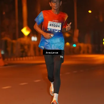 Runner Photo 8155422
