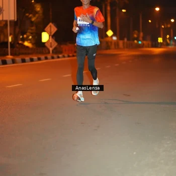 Runner Photo 8155426