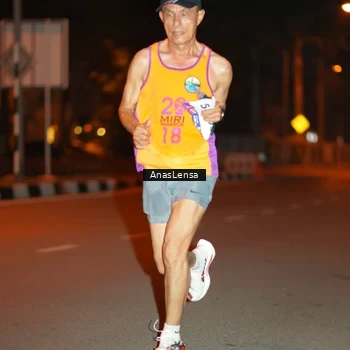 Runner Photo 8155505