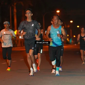 Runner Photo 8155538