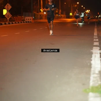 Runner Photo 8155645