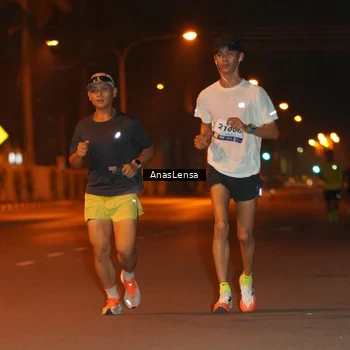 Runner Photo 8155702