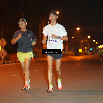 Runner Photo 8155705