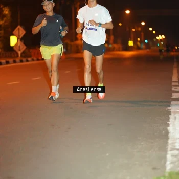 Runner Photo 8155709