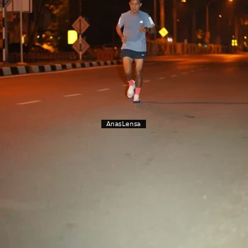 Runner Photo 8155799