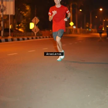 Runner Photo 8155817