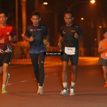 Runner Photo 8155821