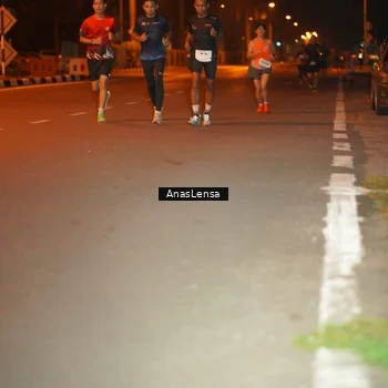 Runner Photo 8155822