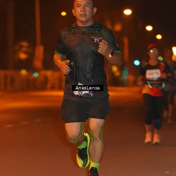 Runner Photo 8155841