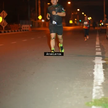 Runner Photo 8155845