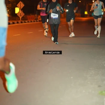 Runner Photo 8155876