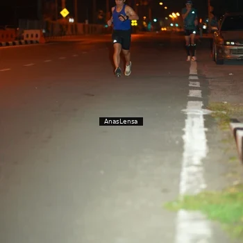 Runner Photo 8155893
