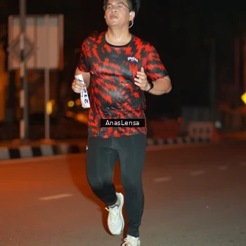 Runner Photo 8155940