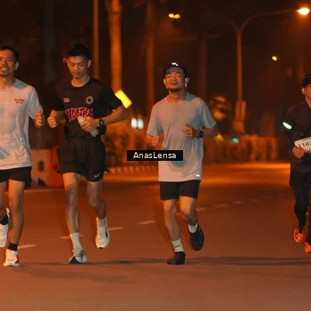 Runner Photo 8155968