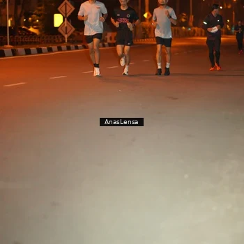 Runner Photo 8155972