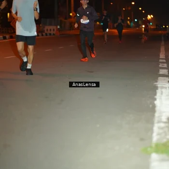 Runner Photo 8155983