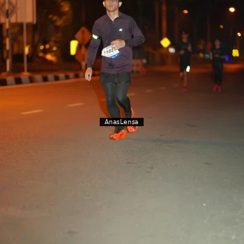 Runner Photo 8155990