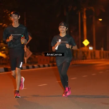 Runner Photo 8156006