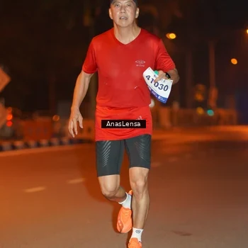Runner Photo 8156013