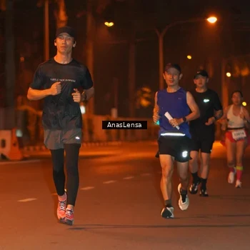 Runner Photo 8156022