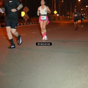 Runner Photo 8156037
