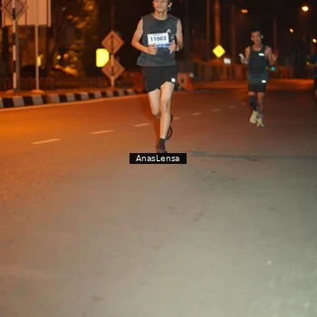 Runner Photo 8156044