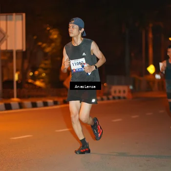 Runner Photo 8156048