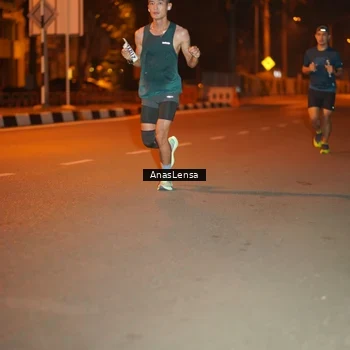Runner Photo 8156050