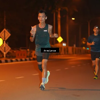 Runner Photo 8156055