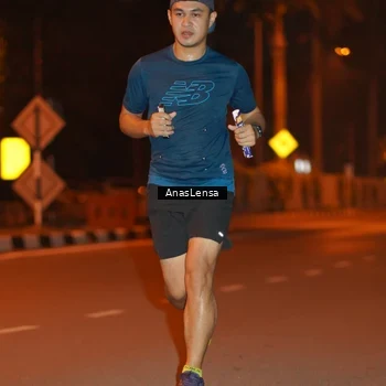 Runner Photo 8156064