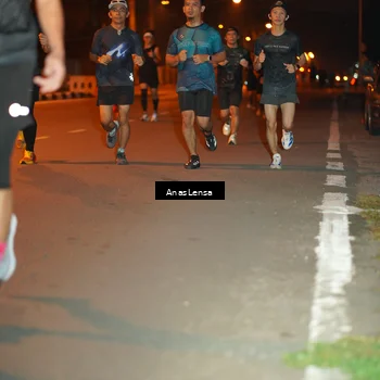 Runner Photo 8156076